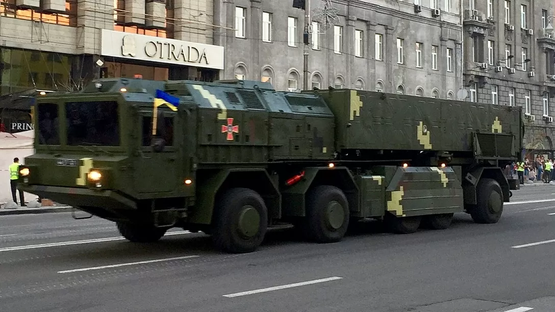 Nga bắn hạ 300 UAV và tấn công kho tên lửa Sapsan của Ukraine Nga bắn hạ 300 UAV và tấn công kho tên lửa Sapsan của Ukraine