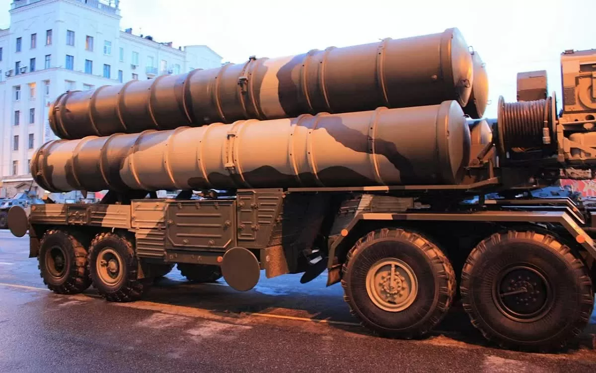 Hệ thống phòng không S-400 mua từ Nga được Ấn Độ sử dụng hiệu quả. (Nguồn: AiF.ru)