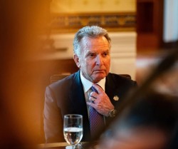 Đặc phái viên Mỹ đến Berlin đẩy nhanh lộ trình, Ukraine được đề xuất gia nhập EU vào ngày 1/1/2027?