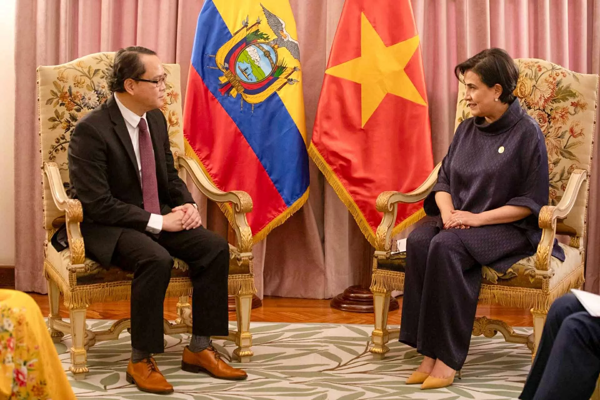 Đại sứ Nguyễn Việt Cường trình Thư ủy nhiệm lên Tổng thống Ecuador Đại sứ Nguyễn Việt Cường trình Thư ủy nhiệm lên Tổng thống Ecuador