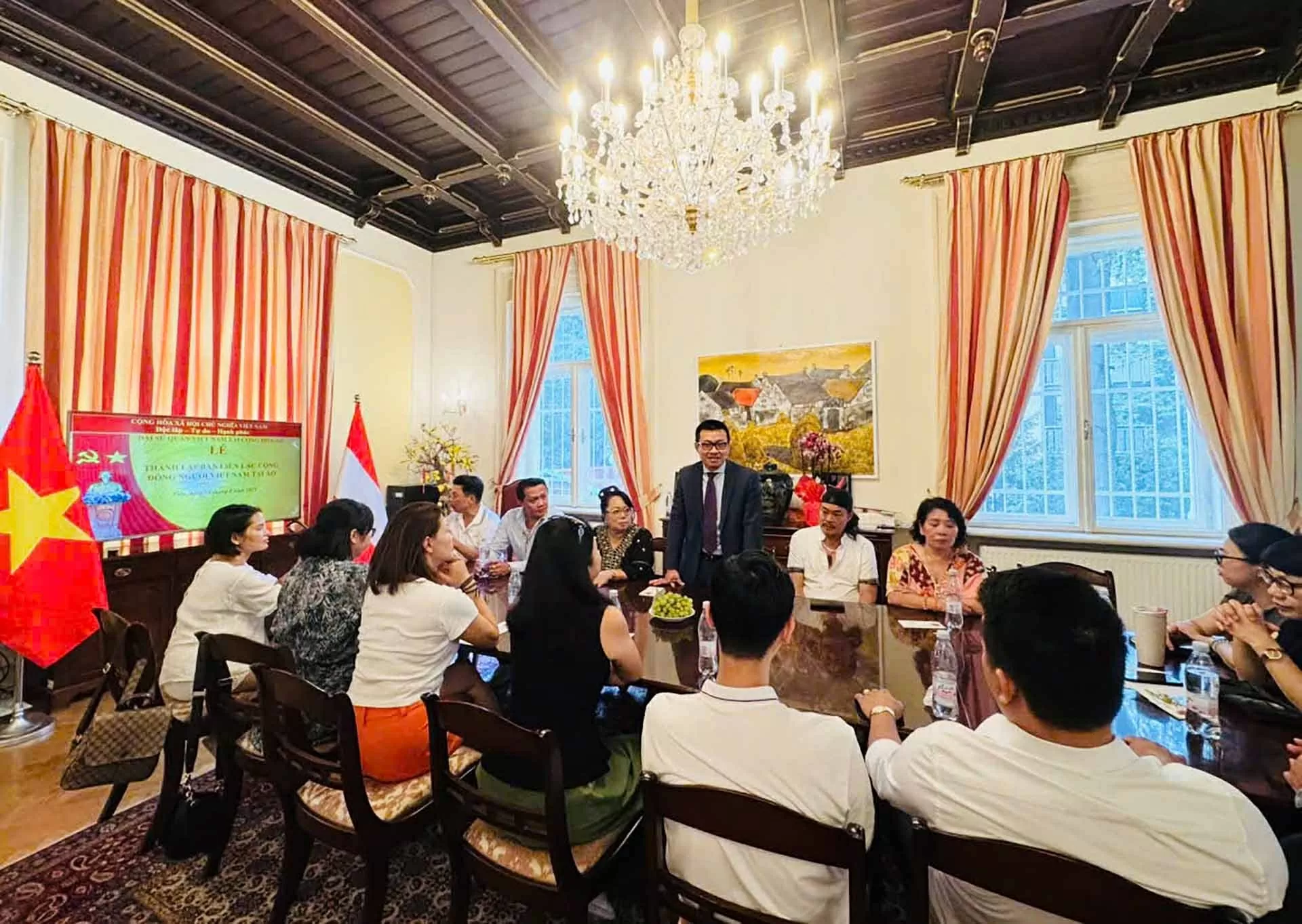 Ra mắt Ban liên lạc cộng đồng người Việt Nam tại Cộng hòa Áo Ra mắt Ban liên lạc cộng đồng người Việt Nam tại Cộng hòa Áo