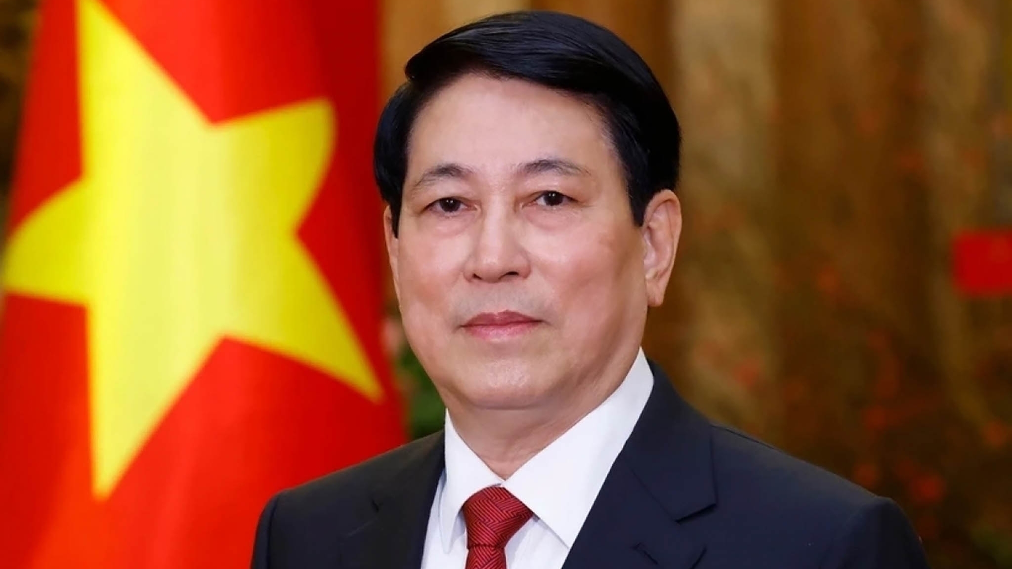 ngoai giao viet nam 80 nam xay dung truong thanh cung dat nuoc