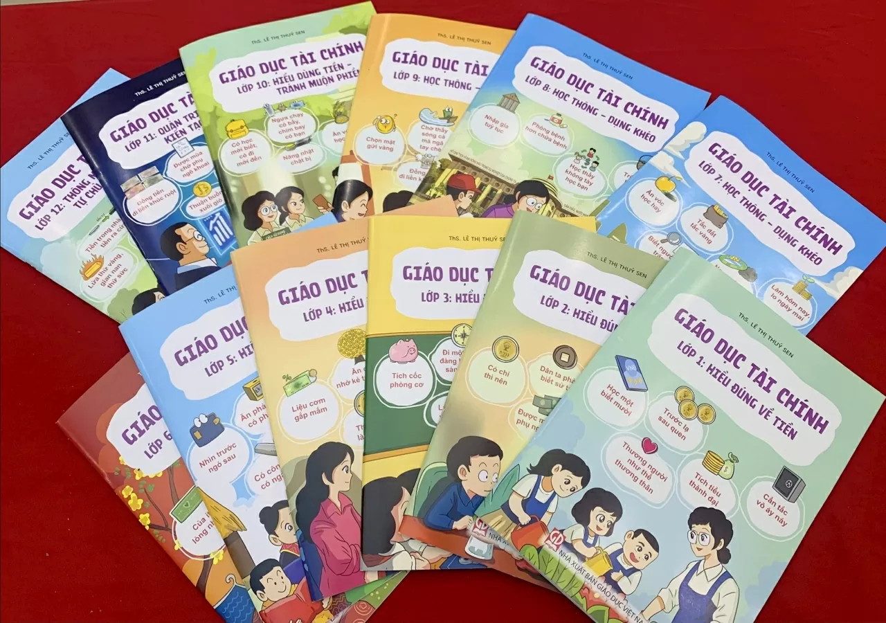 Ra mắt sách Giáo dục tài chính dành cho học sinh Ra mắt sách Giáo dục tài chính dành cho học sinh
