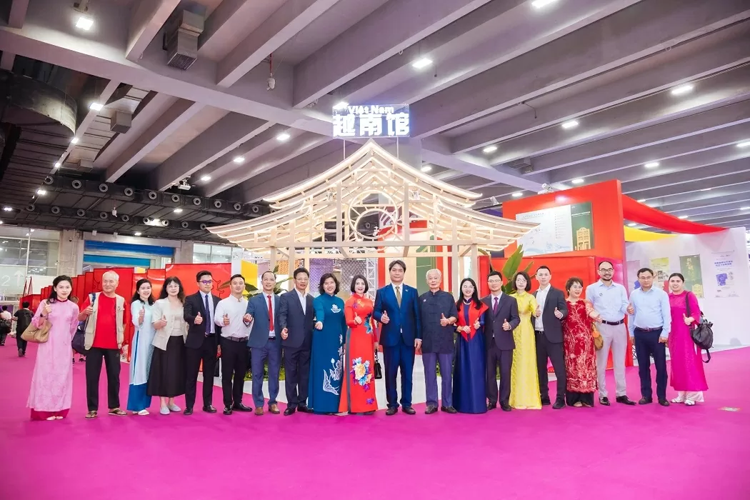 Không gian văn hóa Việt Nam gây ấn tượng sâu sắc ở Lễ hội sách quốc tế tại Quảng Đông, Trung Quốc