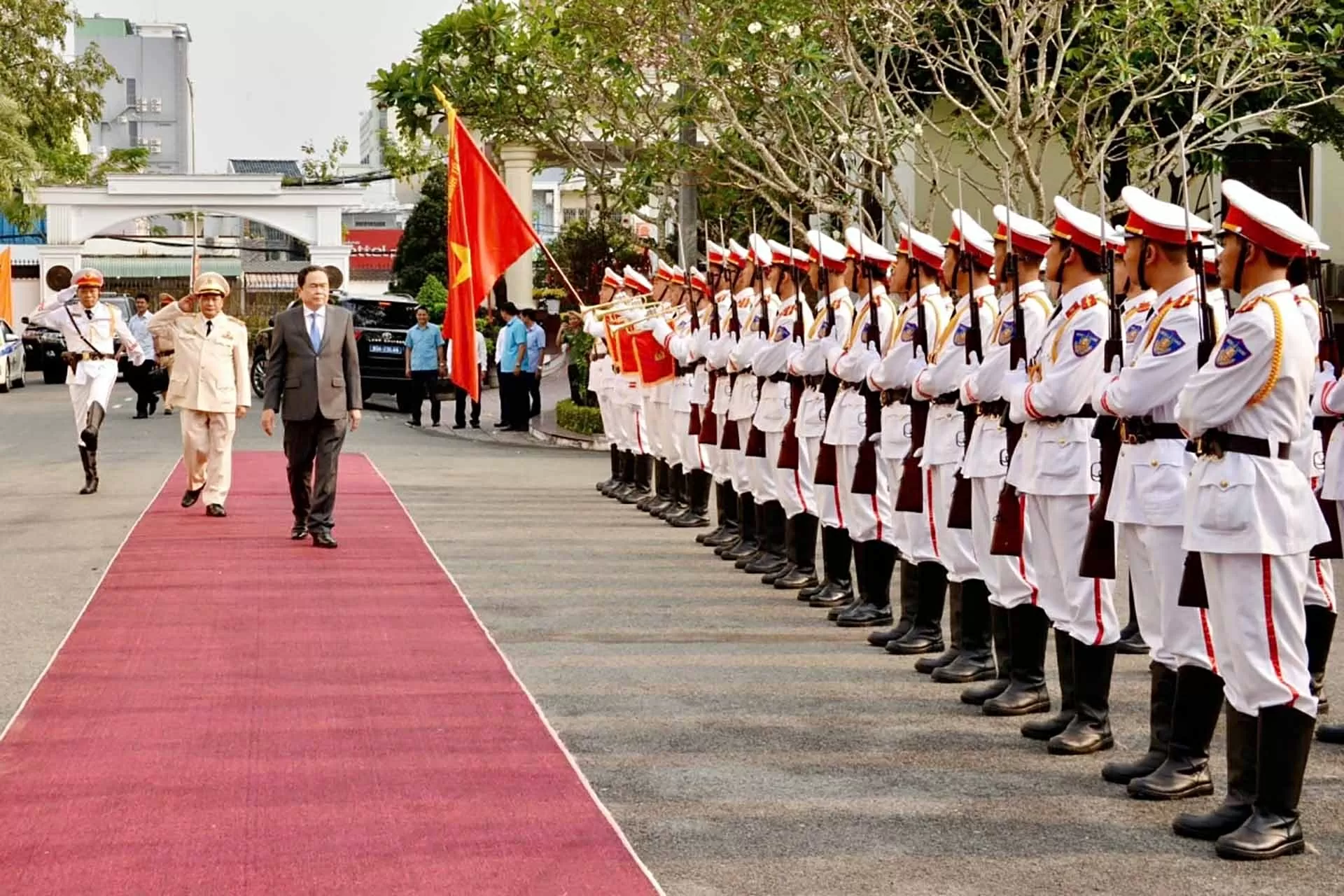Công an nhân dân Việt Nam - 80 năm xây dựng, chiến đấu và trưởng thành