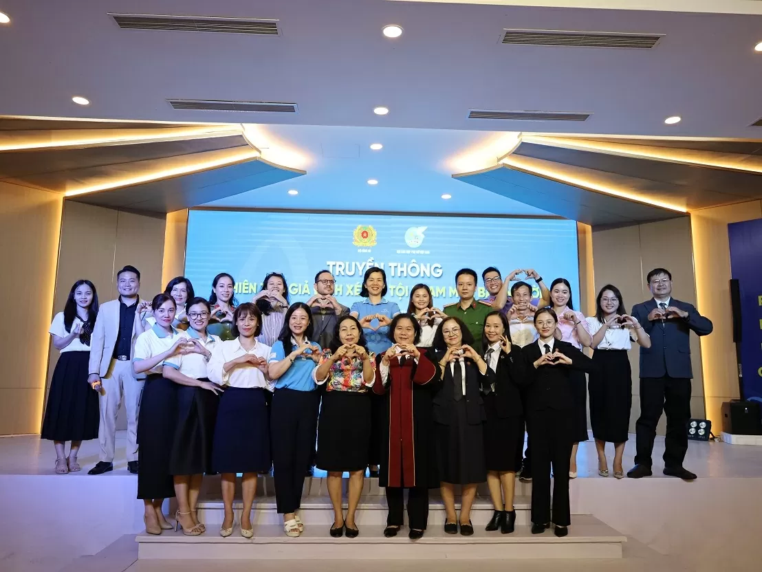 Đổi mới và nhân rộng mạng lưới tuyên truyền viên phòng, chống mua bán người Đổi mới và nhân rộng mạng lưới tuyên truyền viên phòng, chống mua bán người