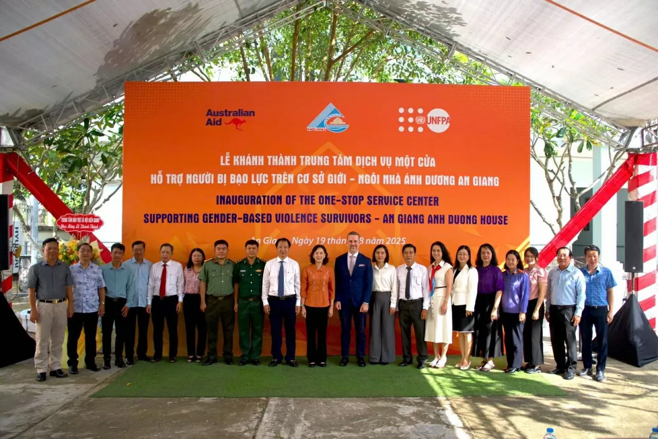 An Giang khai trương Ngôi nhà Ánh dương hỗ trợ người bị bạo lực trên cơ sở giới An Giang khai trương Ngôi nhà Ánh dương hỗ trợ người bị bạo lực trên cơ sở giới