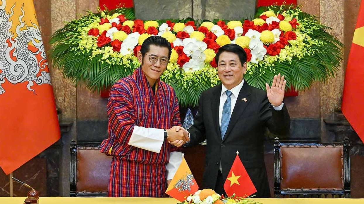 nhan dan bhutan kinh trong chu tich ho chi minh nguong mo thanh tuu 80 nam cua viet nam