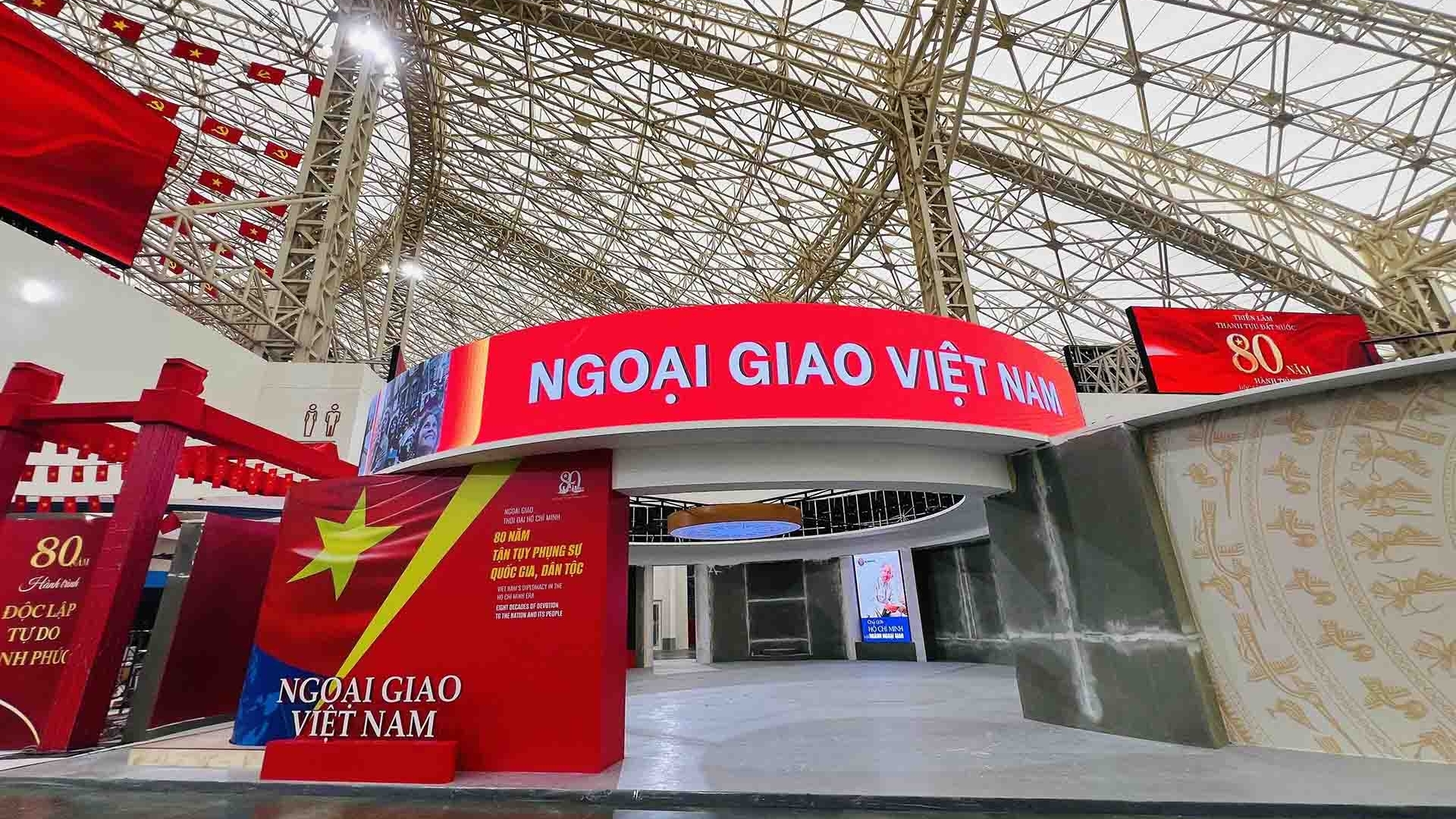 Triển lãm thành tựu Đất nước: Bổ sung khu trưng bày máy móc, thiết bị đặc sắc