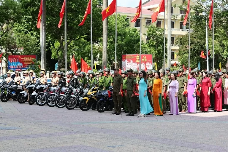 Mua bán người trên không gian mạng: Nguy cơ mất an toàn xuyên biên giới