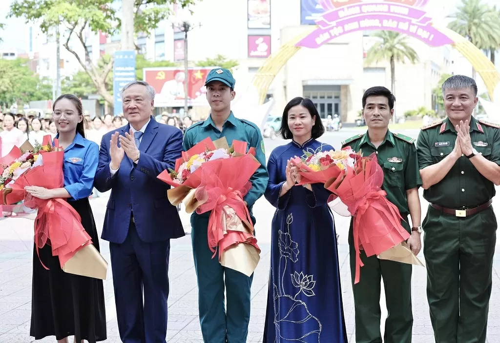 Đổi mới và nhân rộng mạng lưới tuyên truyền viên phòng, chống mua bán người Đổi mới và nhân rộng mạng lưới tuyên truyền viên phòng, chống mua bán người