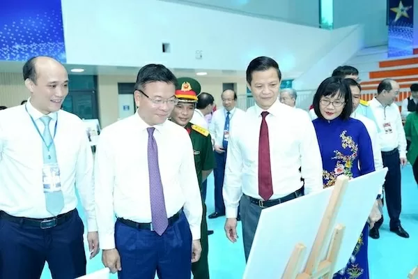 Phó Thủ tướng Lê Thành Long dự Lễ gắn biển khánh thành cơ sở 2 của Trường Đại học Luật Hà Nội. (Nguồn: Bộ Tư pháp)