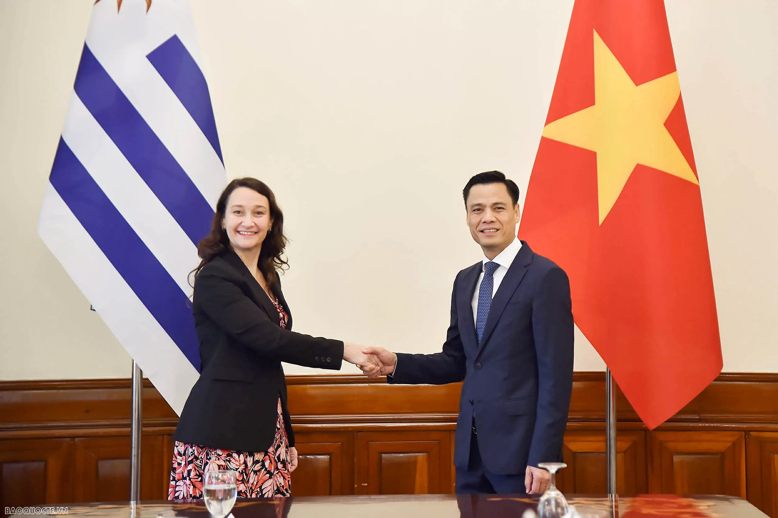 Việt Nam-Uruguay thúc đẩy quan hệ hữu nghị, hợp tác nhiều mặt Việt Nam-Uruguay thúc đẩy quan hệ hữu nghị, hợp tác nhiều mặt