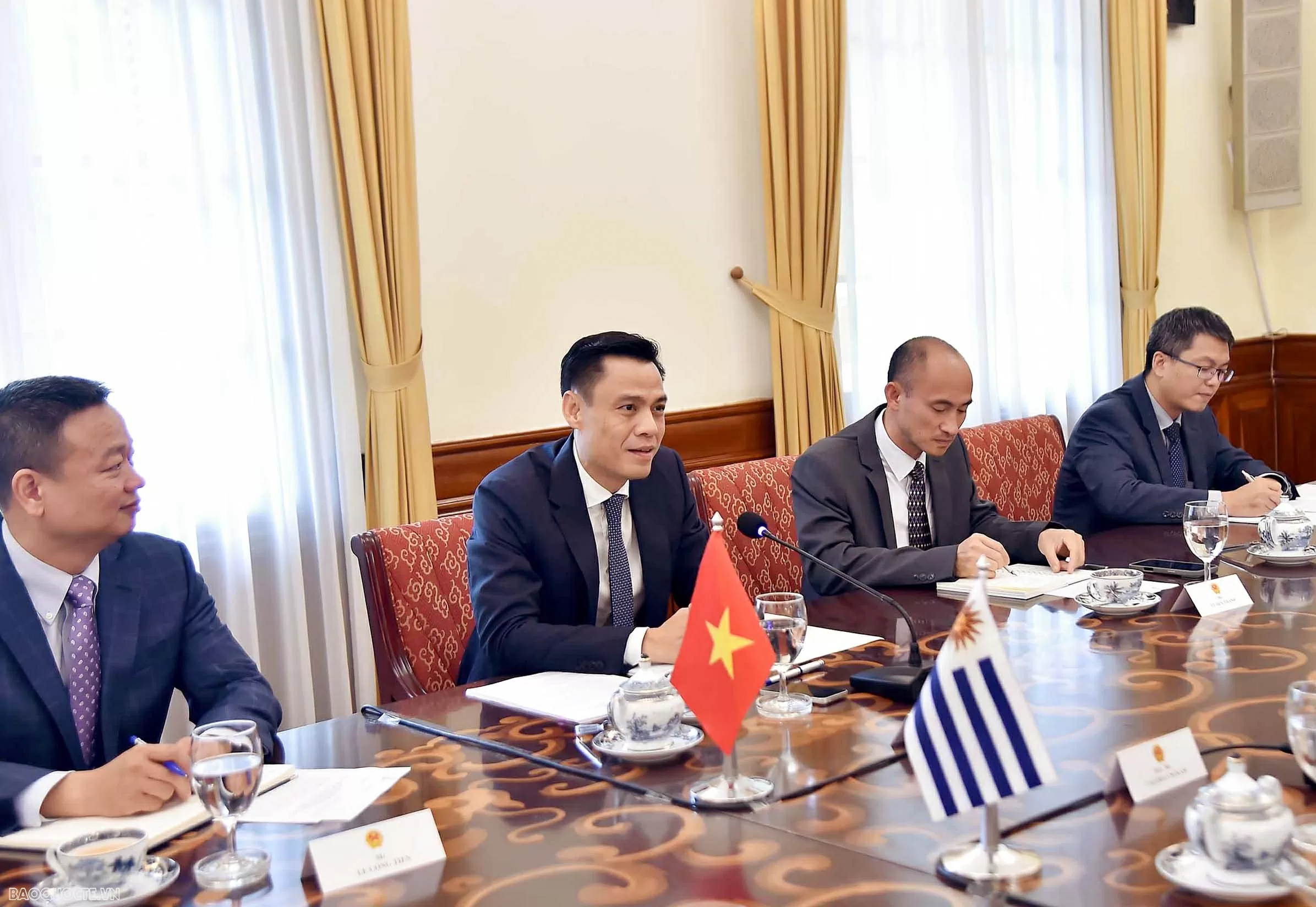 Việt Nam-Uruguay thúc đẩy quan hệ hữu nghị, hợp tác nhiều mặt Việt Nam-Uruguay thúc đẩy quan hệ hữu nghị, hợp tác nhiều mặt