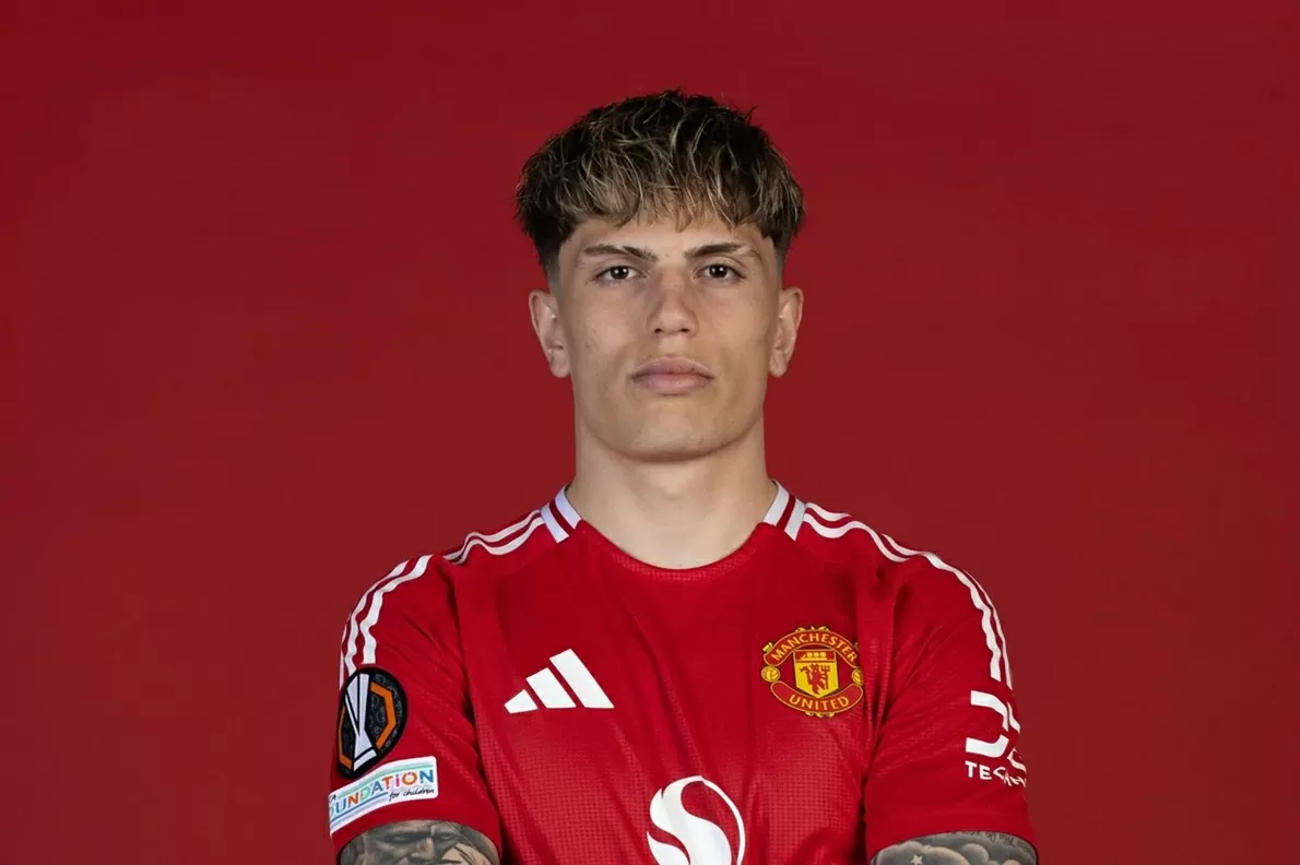 Garnacho khước từ mọi đề nghị, xác định bến đỗ duy nhất Garnacho khước từ mọi đề nghị, xác định bến đỗ duy nhất