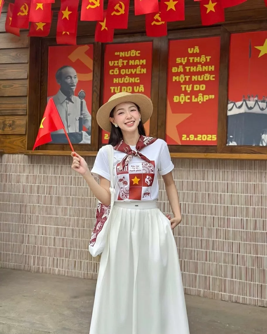 Giới trẻ và xu hướng trang phục chụp hình kỷ niệm dịp Đại lễ Quốc khánh 2/9