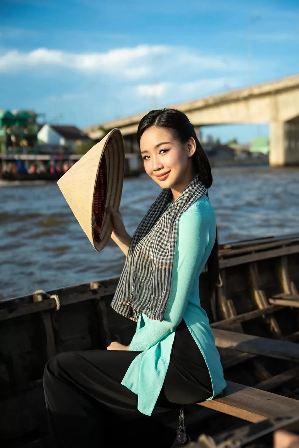 Hoa hậu Bảo Ngọc nỗ lực hoàn thiện ngoại hình, trau dồi kỹ năng, nuôi dưỡng tâm hồn trước khi tham gia cuộc thi Miss World 2026 Hoa hậu Bảo Ngọc nỗ lực hoàn thiện ngoại hình, trau dồi kỹ năng, nuôi dưỡng tâm hồn trước khi tham gia cuộc thi Miss World 2026