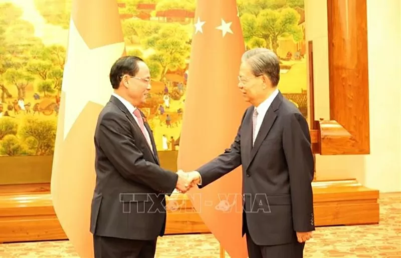 Phó Chủ tịch Quốc hội Trần Quang Phương hội kiến Ủy viên trưởng Nhân đại toàn quốc Trung Quốc Triệu Lạc Tế