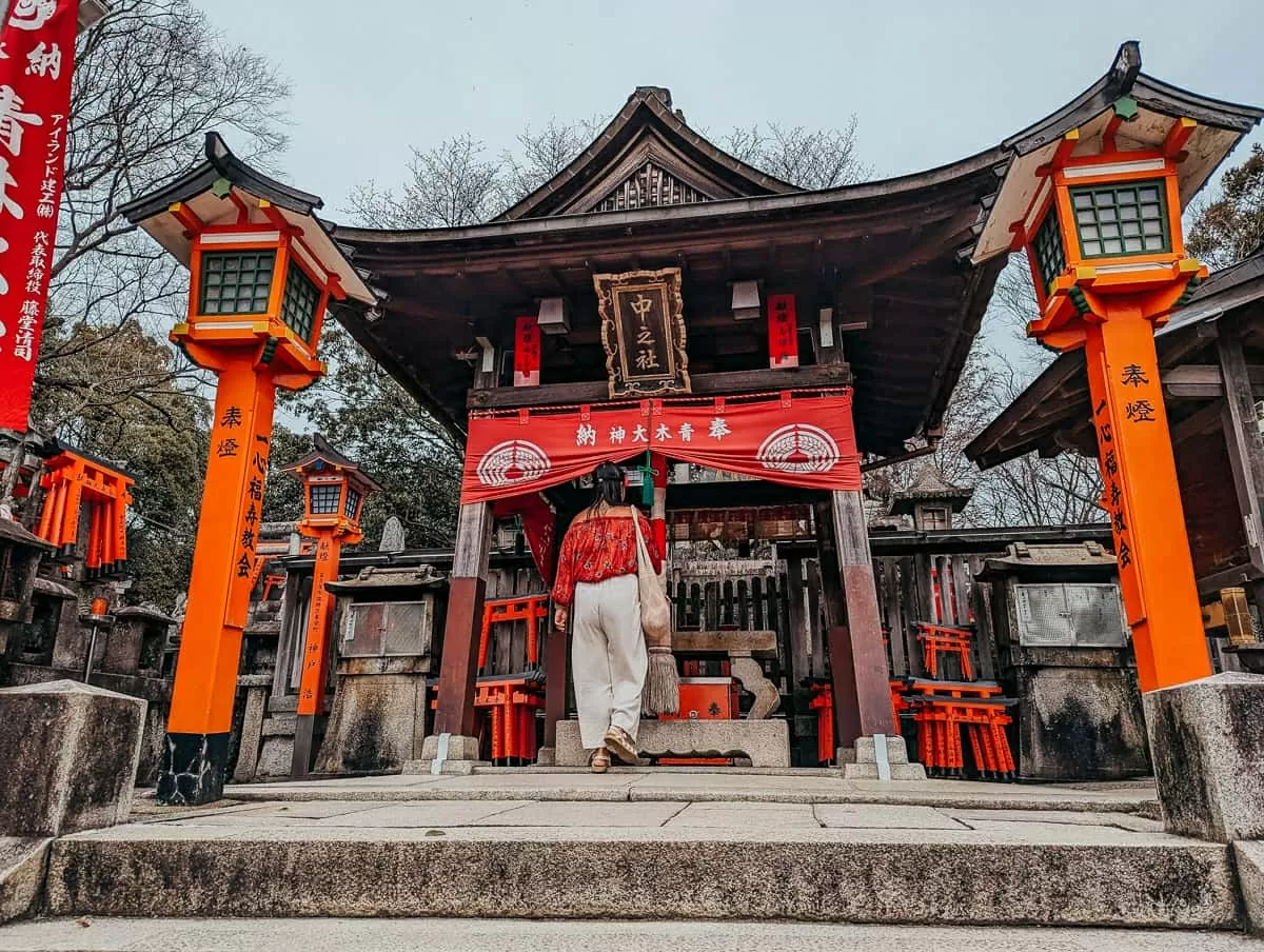 Kinh tế Nhật Bản: Du lịch gặp khó, xuất khẩu tăng trưởng bất chấp thuế quan Mỹ Kinh tế Nhật Bản: Du lịch gặp khó, xuất khẩu tăng trưởng bất chấp thuế quan Mỹ