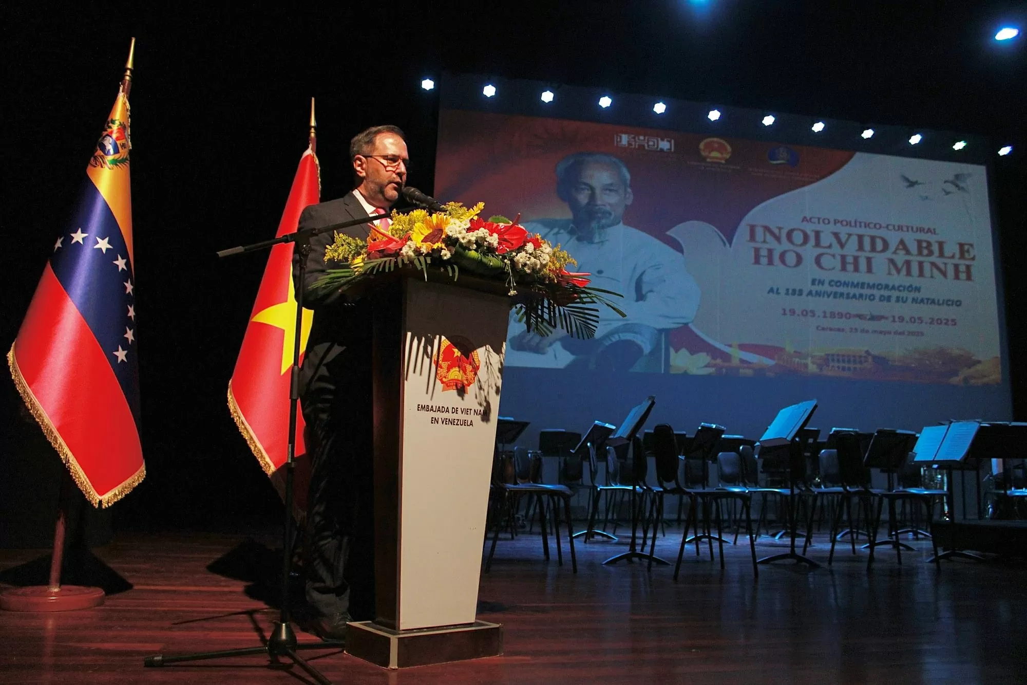 BỘ TRƯỞNG NGOẠI GIAO YVAN GIL phát biểu tại lễ kỷ niệm 135 năm