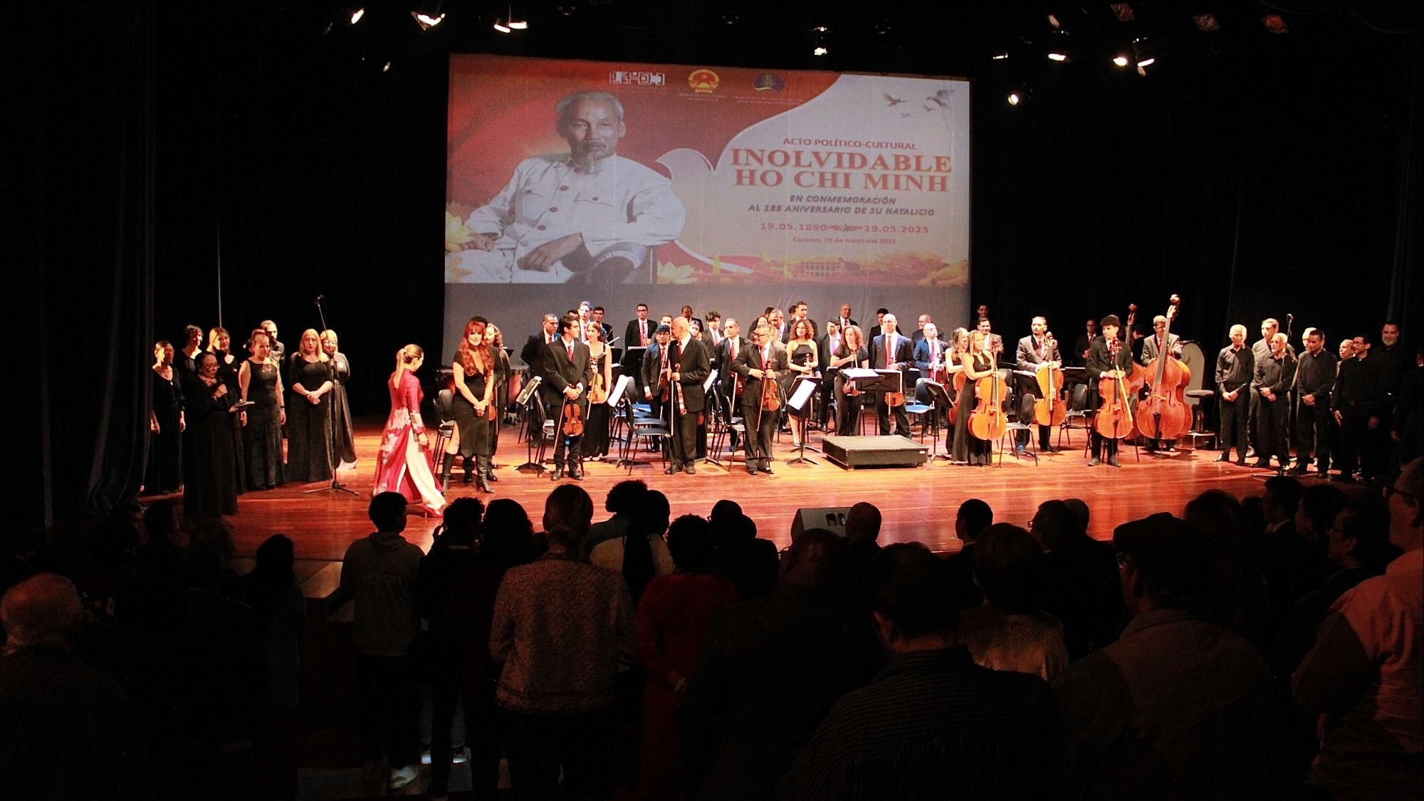 hanh trinh vun dap tinh huu nghi viet nam venezuela tu trai tim caracas