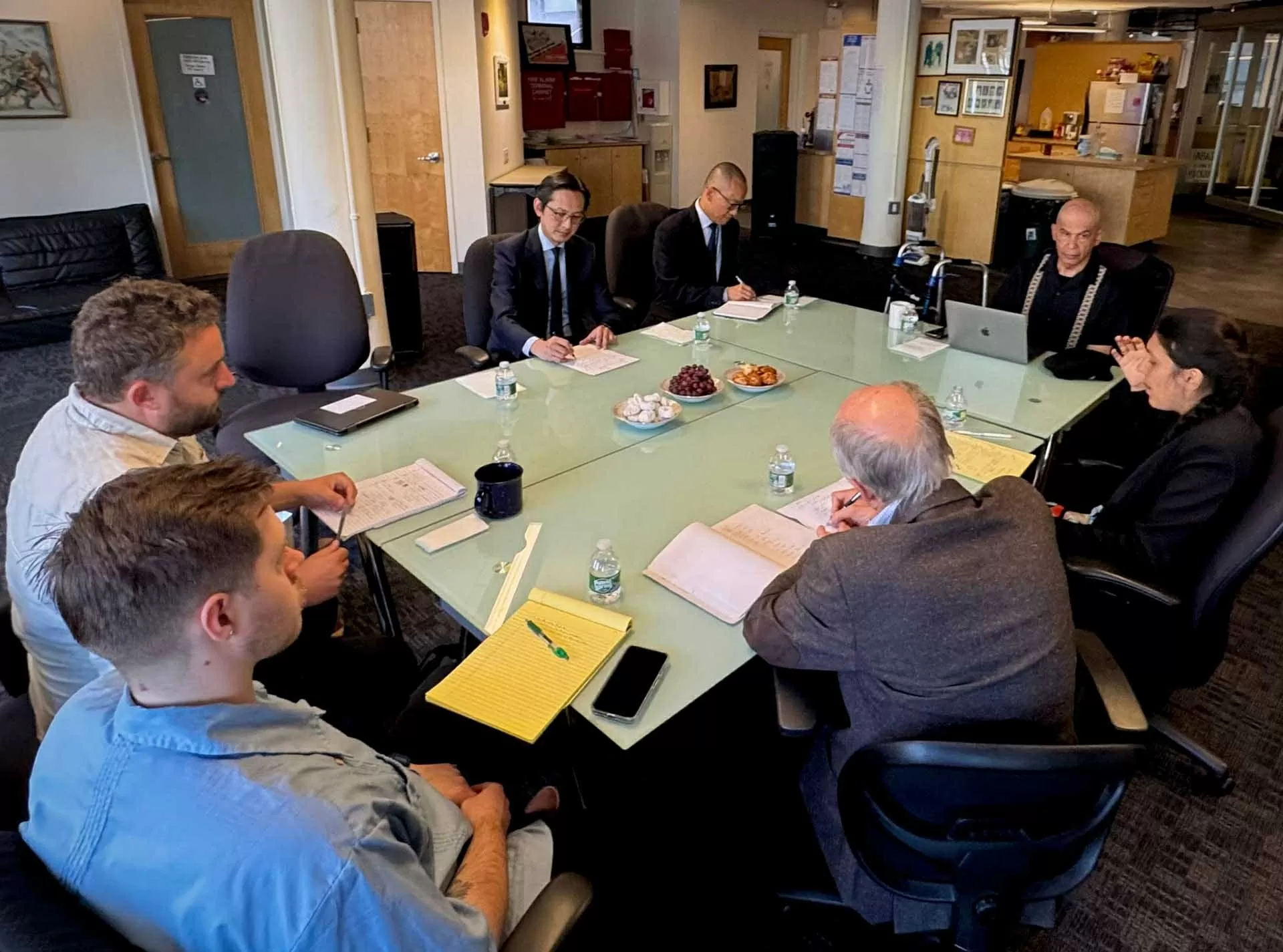 Đại sứ Đỗ Hùng Việt thăm và làm việc với Lãnh đạo Đảng Cộng sản Mỹ