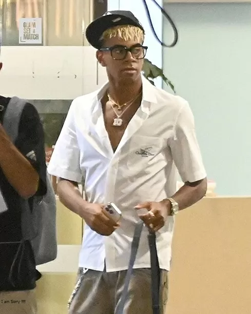 Cận cảnh nhan sắc bạn gái hơn 6 tuổi của Yamal Cận cảnh nhan sắc bạn gái hơn 6 tuổi của Yamal