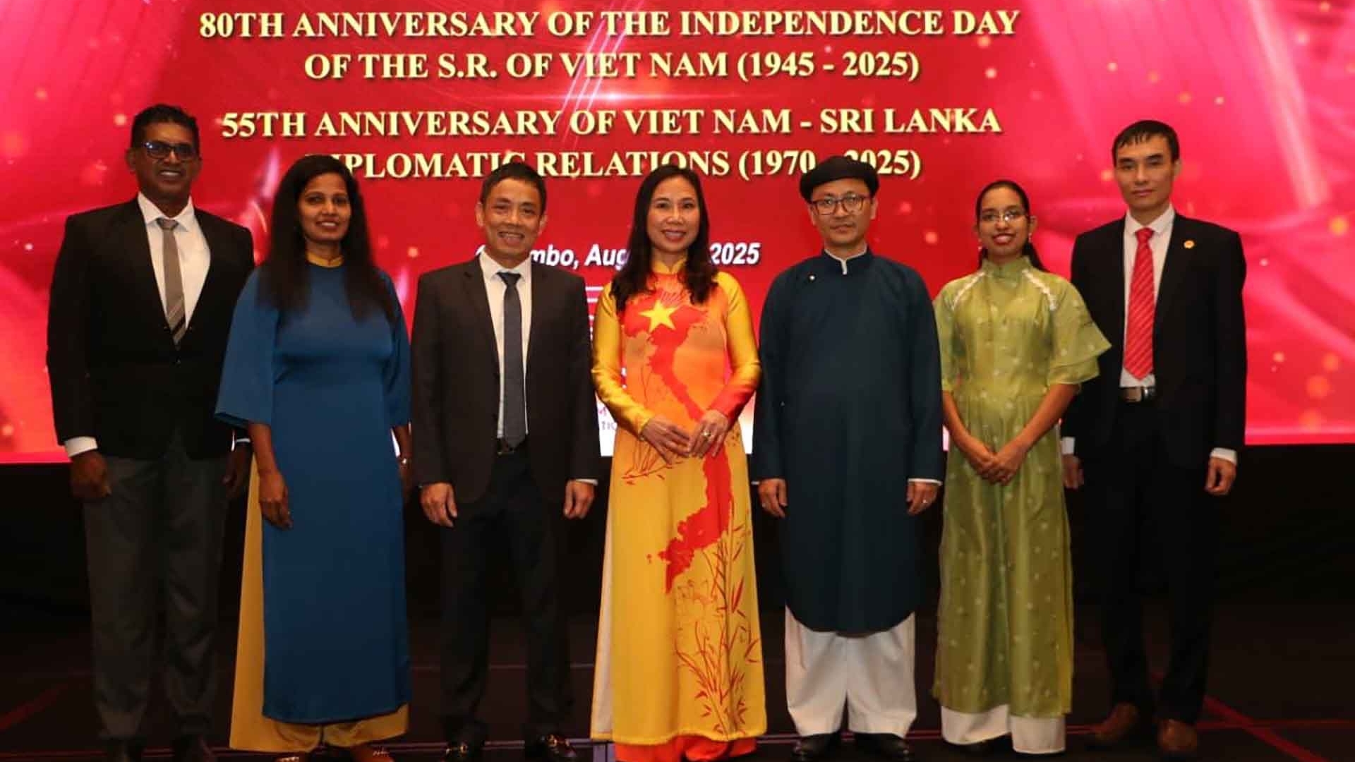 Kỷ niệm 80 năm Cách mạng tháng Tám, Quốc khánh 2/9 và 55 năm thiết lập quan hệ ngoại giao Việt Nam-Sri Lanka