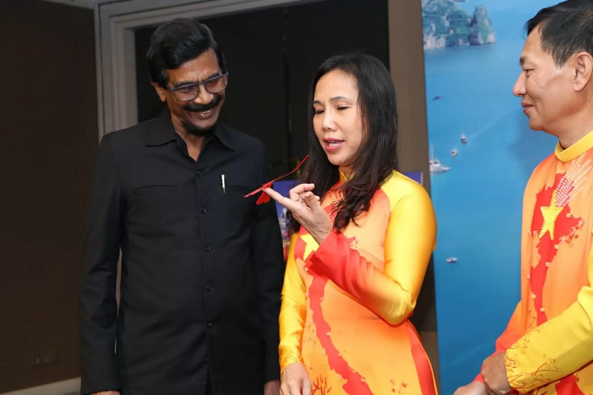 Kỷ niệm 80 năm Cách mạng tháng Tám, Quốc khánh 2/9 và 55 năm thiết lập quan hệ ngoại giao Việt Nam Sri Lanka