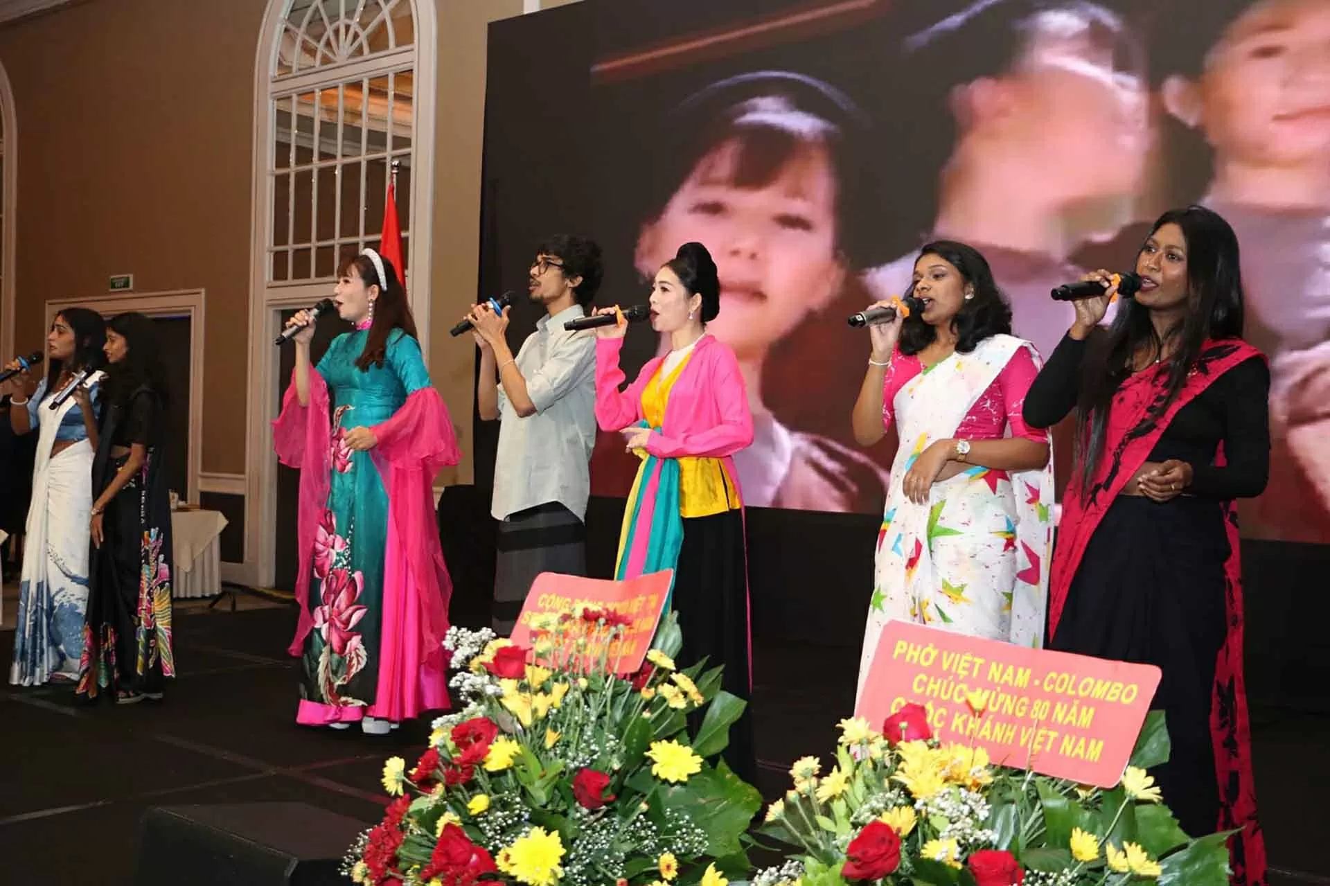 Kỷ niệm 80 năm Cách mạng tháng Tám, Quốc khánh 2/9 và 55 năm thiết lập quan hệ ngoại giao Việt Nam Sri Lanka