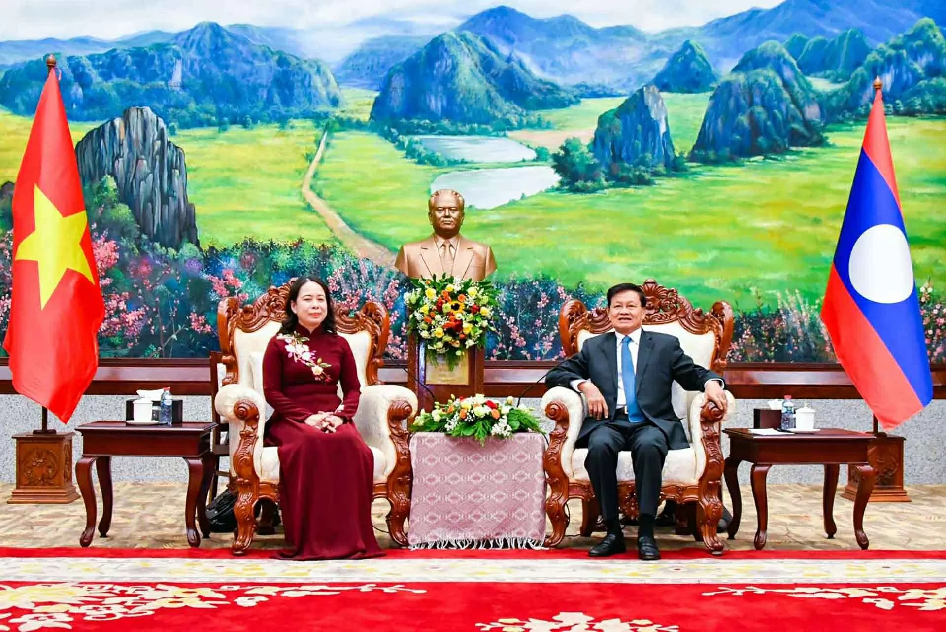 Tăng cường hơn nữa mối quan hệ đặc biệt Việt Nam-Lào