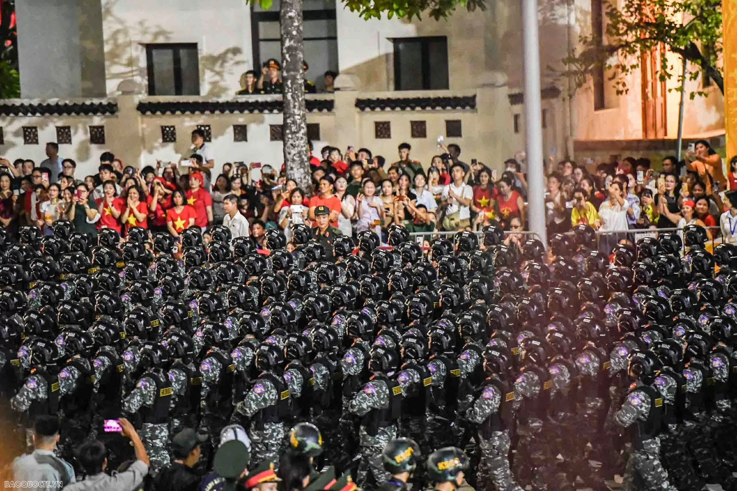 Lần đầu tiên tổng hợp luyện diễu binh tại Quảng trường Ba Đình