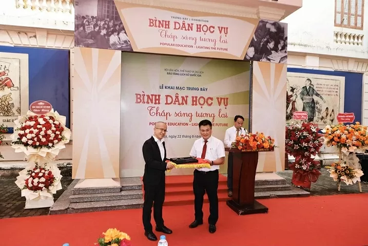 Trưng bày khơi dậy tinh thần hiếu học và khát vọng học tập Trưng bày khơi dậy tinh thần hiếu học và khát vọng học tập