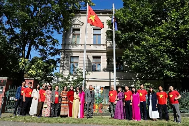 Đảng ủy tại Đức tổ chức sinh hoạt chuyên đề về Chủ tịch Hồ Chí Minh