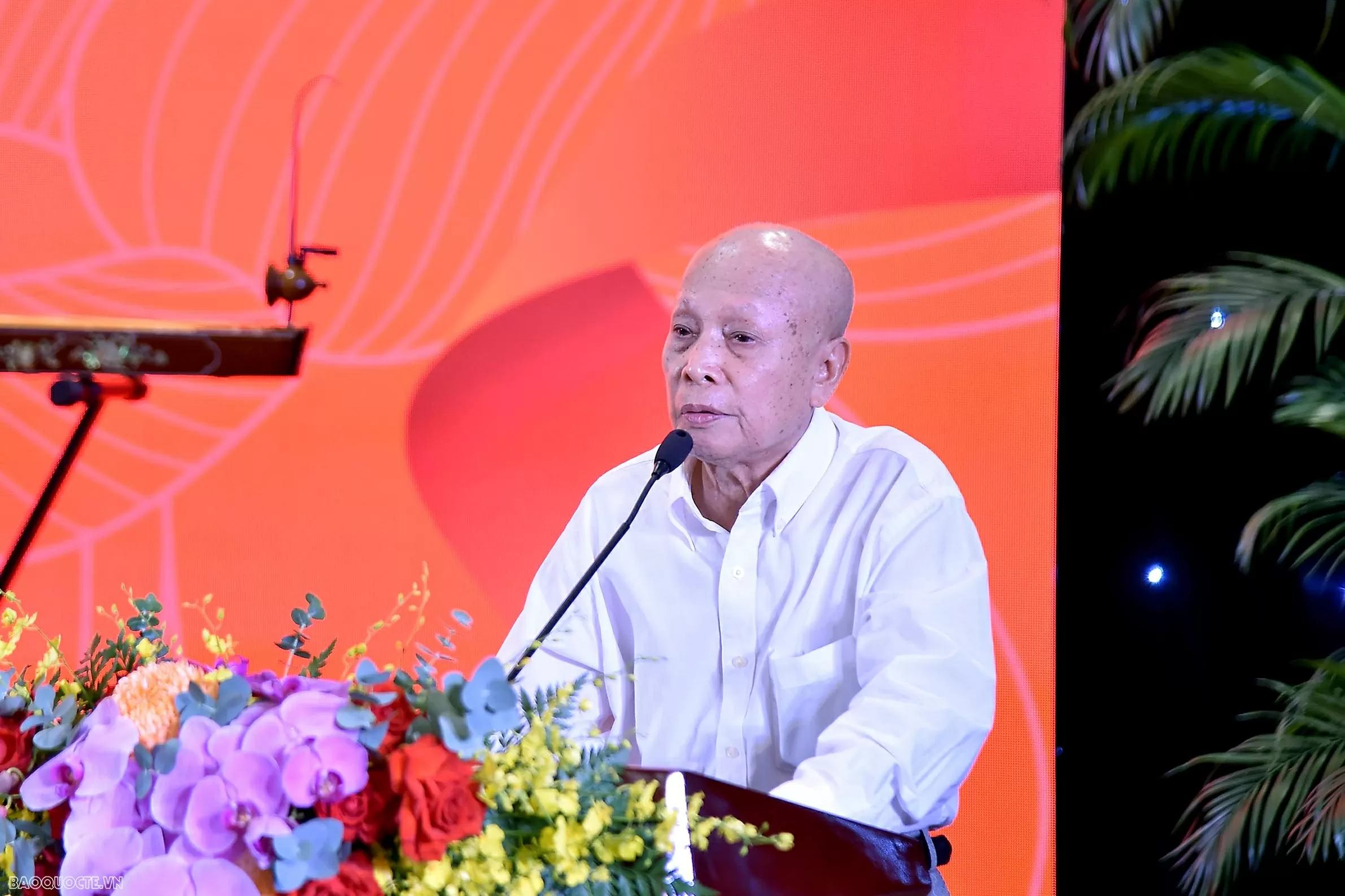 Tri ân các thế hệ cán bộ ngoại giao: Vun đắp dắp nền Ngoại giao toàn diện, hiện đại, chuyên nghiệp gặp mặt truyền thống đại diện các thế hệ cán bộ ngoại giao