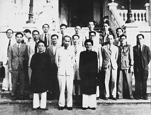 Ngoại giao Việt Nam - 80 năm xây dựng, trưởng thành cùng đất nước Ngoại giao Việt Nam - 80 năm xây dựng, trưởng thành cùng đất nước