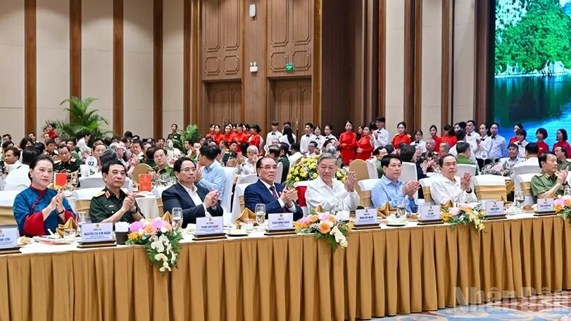 Ngoại giao Việt Nam - 80 năm xây dựng, trưởng thành cùng đất nước