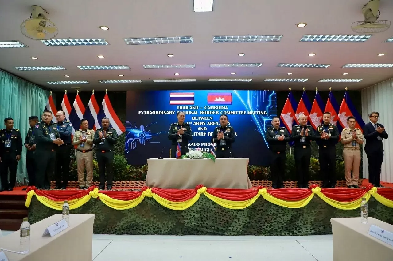 Quân khu 1 của Quân đội Hoàng gia Thái Lan và Quân khu 5 Campuchia đã tham dự Cuộc họp Ủy ban Biên giới Khu vực (RBC) (Phiên họp bất thường) tại tỉnh Sa Kaeo vào ngày 22 tháng 8 năm 2025.