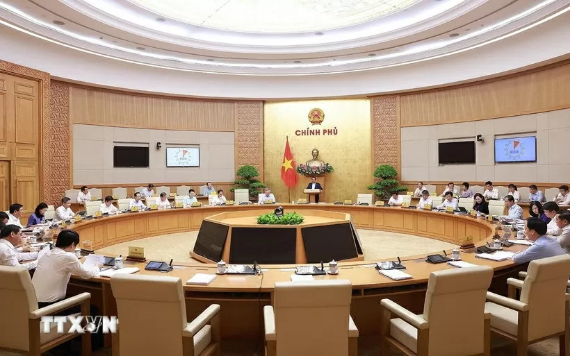 Phiên họp Chính phủ chuyên đề về xây dựng pháp luật tháng 7 năm 2025. (Ảnh: Dương Giang/TTXVN)