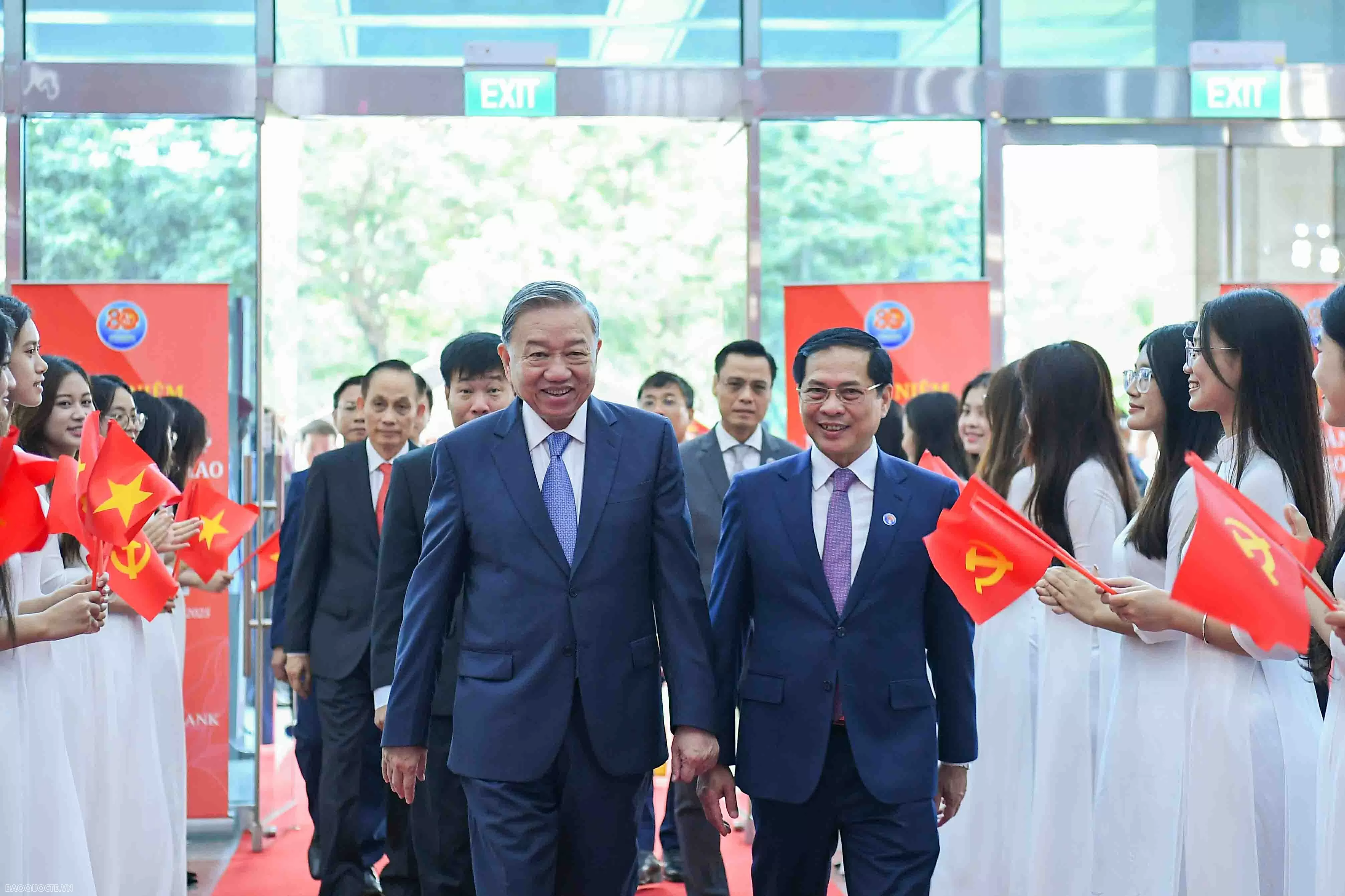 (Trực tuyến) Tổng Bí thư Tô Lâm dự Lễ kỷ niệm 80 năm Ngoại giao Việt Nam (Trực tuyến) Tổng Bí thư Tô Lâm dự Lễ kỷ niệm 80 năm Ngoại giao Việt Nam