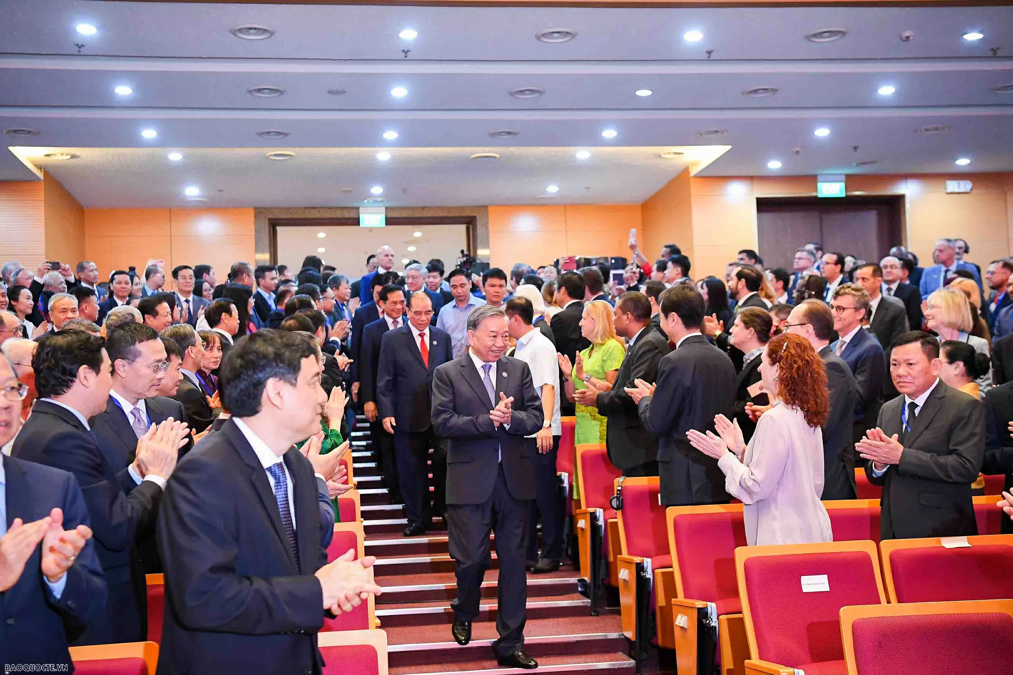 (Trực tuyến) Tổng Bí thư Tô Lâm dự Lễ kỷ niệm 80 năm Ngoại giao Việt Nam (Trực tuyến) Tổng Bí thư Tô Lâm dự Lễ kỷ niệm 80 năm Ngoại giao Việt Nam