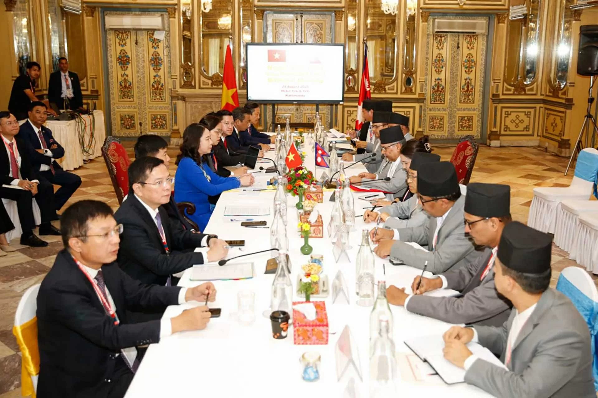 Phó Chủ tịch nước Võ Thị Ánh Xuân hội đàm với Phó Tổng thống Nepal Phó Chủ tịch nước Võ Thị Ánh Xuân hội đàm với Phó Tổng thống Nepal