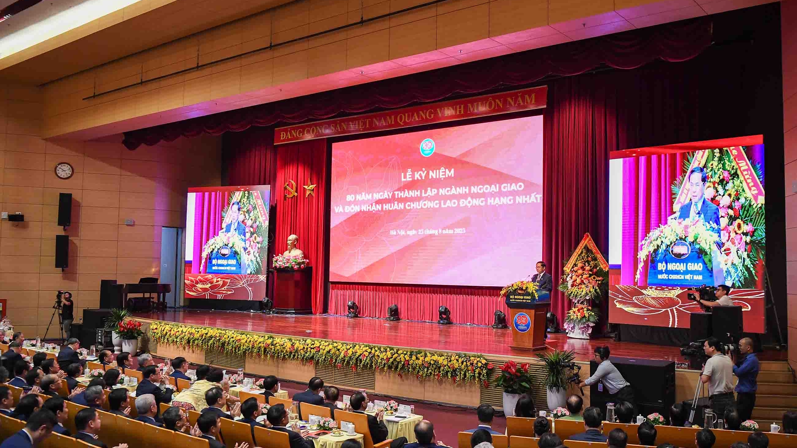 Diễn văn của Phó Thủ tướng, Bộ trưởng Ngoại giao Bùi Thanh Sơn tại Lễ kỷ niệm 80 năm thành lập ngành Ngoại giao