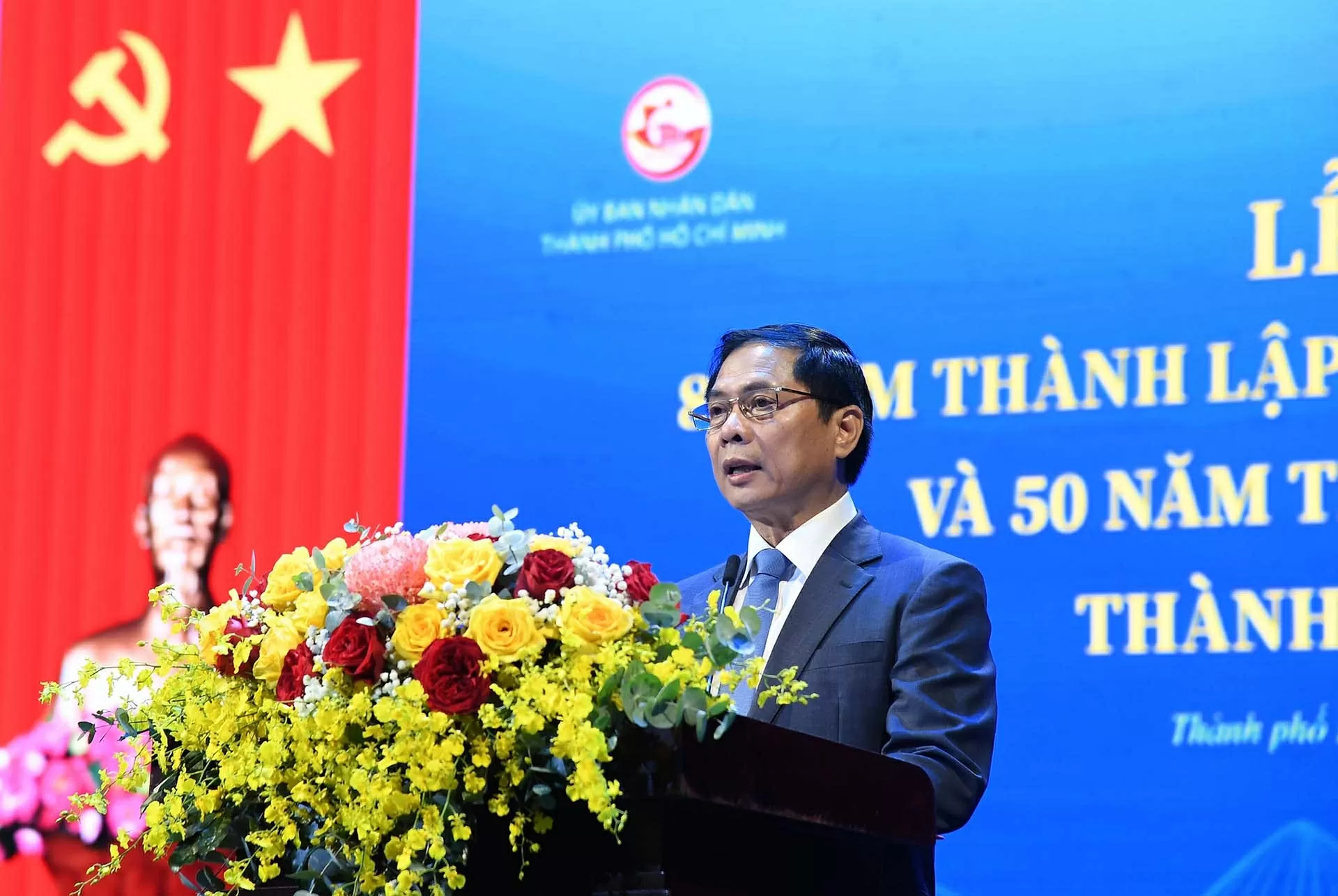 TP. Hồ Chí Minh cần ‘đi đầu, về trước’ trong thực hiện các mục tiêu phát triển, hội nhập TP. Hồ Chí Minh cần ‘đi đầu, về trước’ trong thực hiện các mục tiêu phát triển, hội nhập