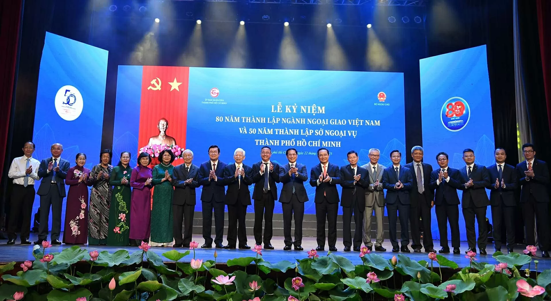 TP. Hồ Chí Minh cần ‘đi đầu, về trước’ trong thực hiện các mục tiêu phát triển, hội nhập