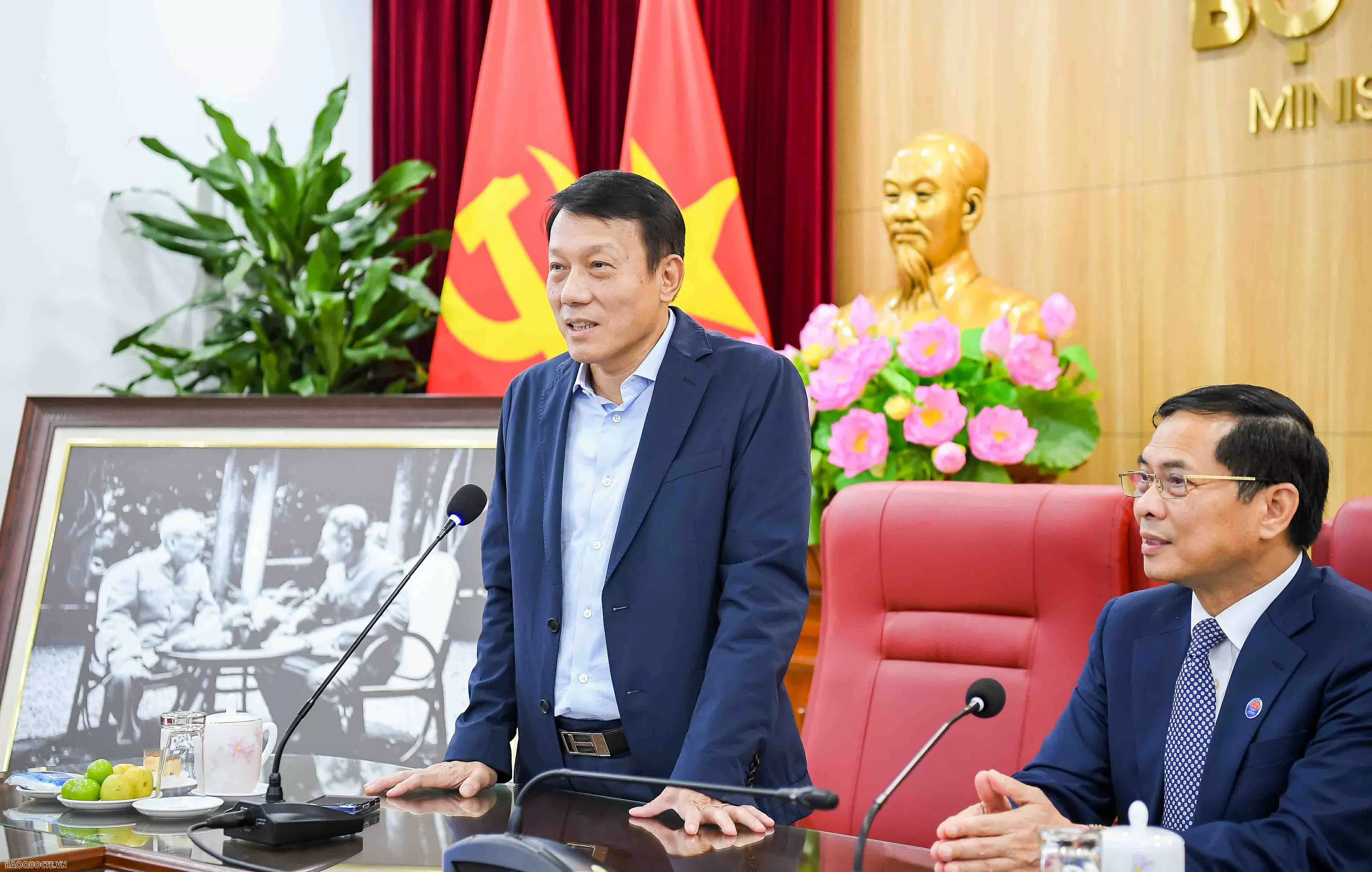 Lãnh đạo Bộ Công an chúc mừng 80 năm ngành Ngoại giao