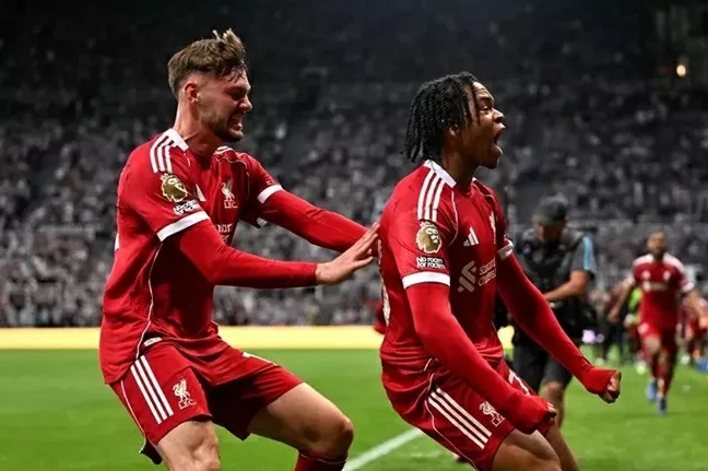 Ngumoha lọt top 4 cầu thủ trẻ nhất ghi bàn ở Ngoại hạng Anh Ngumoha lọt top 4 cầu thủ trẻ nhất ghi bàn ở Ngoại hạng Anh