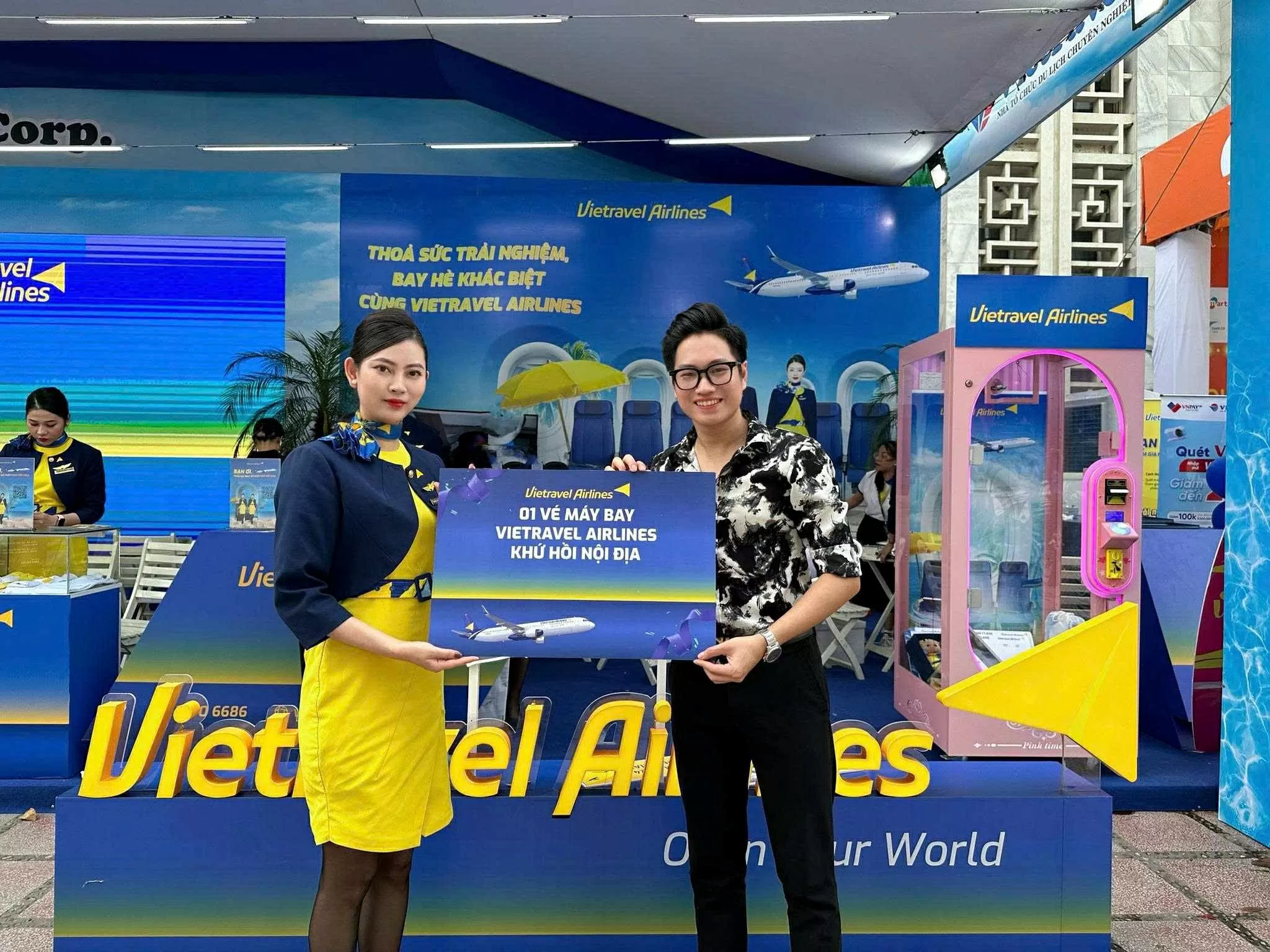 ● Vietravel Airlines Triển lãm Thành tựu Đất nước 80 năm Quốc khánh ● Vietravel Airlines Triển lãm Thành tựu Đất nước 80 năm Quốc khánh