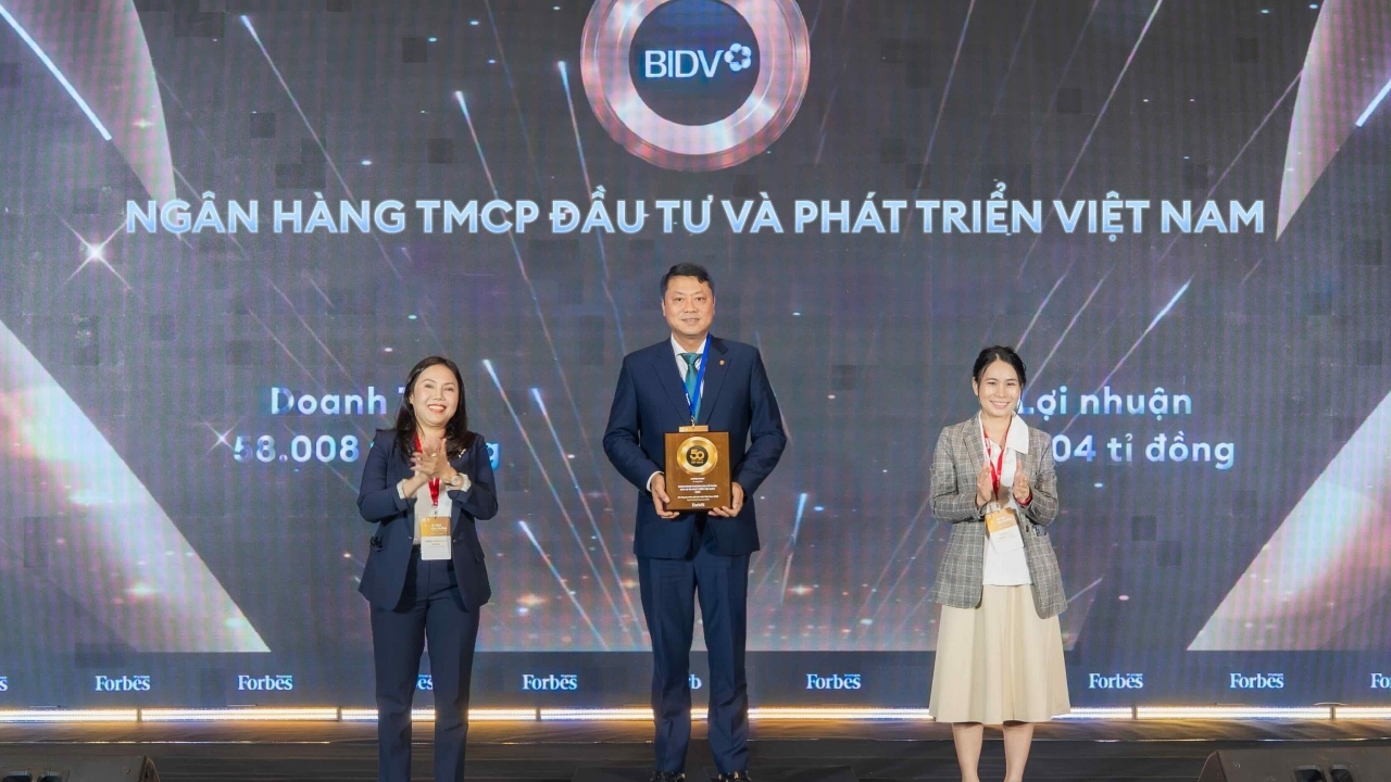 BIDV được vinh danh Top 50 công ty niêm yết tốt nhất Việt Nam