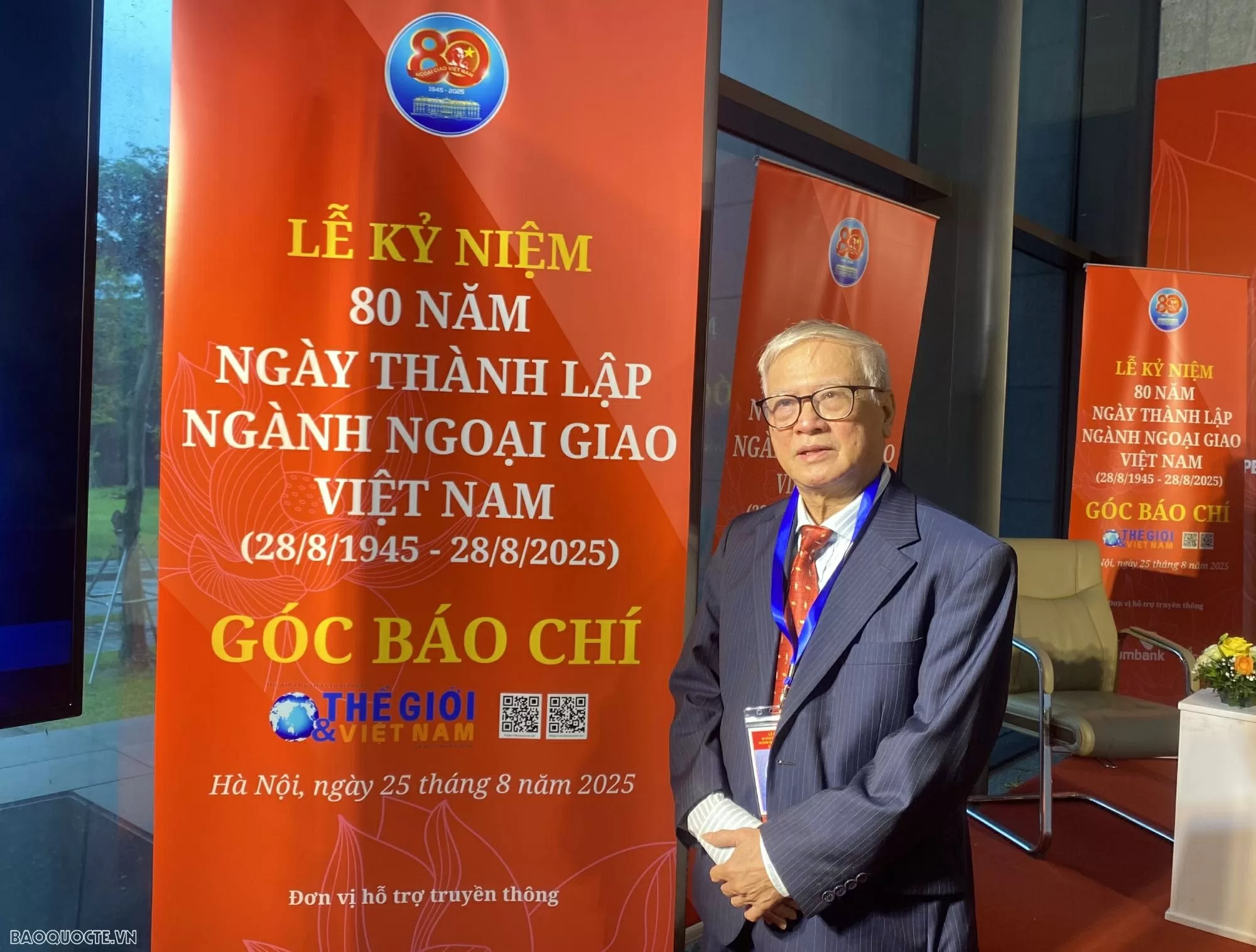80 năm ngoại giao Việt Nam: Những cổ thụ che mát mầm xanh